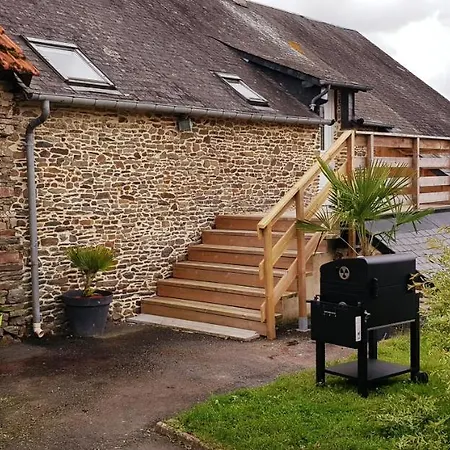 Lucian Mont-saint-michel *