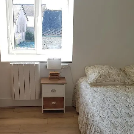 Lucian Mont-saint-michel *