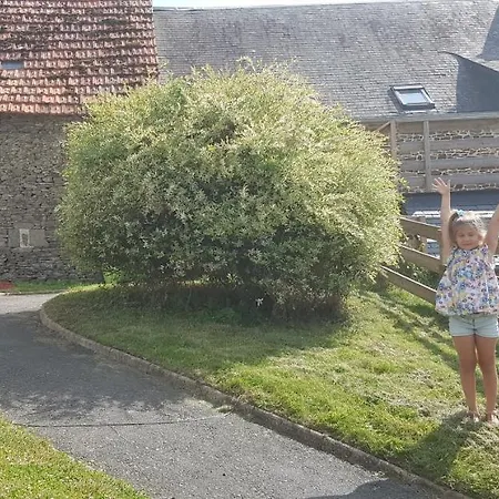 Lucian Mont-saint-michel 別荘