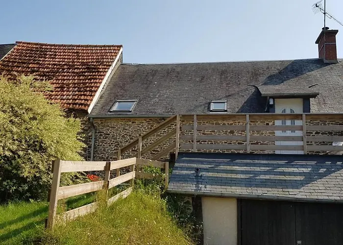 Lucian Mont-saint-michel *