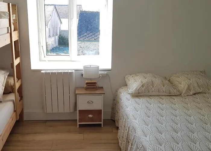 Lucian Mont-saint-michel *